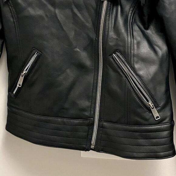 CoffeShop Juniors' Faux-Leather Fringe Moto Jacket size XS - Picture 6 of 9
